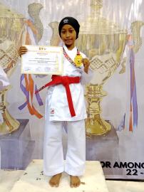 ATLET KARATE KALURAHAN PENGKOK MENJADI JUARA I DAN II di KEJUARAAN KARATE INTERNASIONAL CHAMPIONSHIP