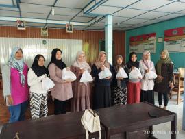 PENYALURAN PMT IBU HAMIL DI KALURAHAN PENGKOK TAHUN 2025