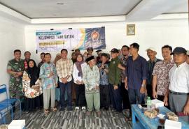 PEMBINAAN KELOMPOK TANI HUTAN PRING PANGURIPAN PADUKUHAN SRUMBUNG KALURAHAN PENGKOK
